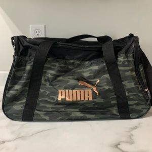 NWT Puma Camo Camouflage Gym Bag